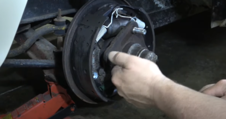 How to Tell if Wheel Bearing or Ball Joint Is Bad? - CarProfy