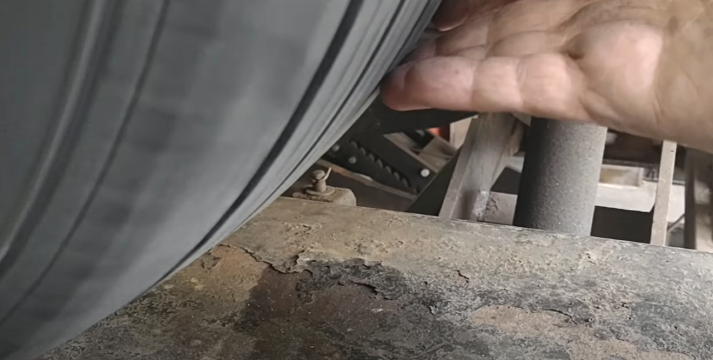 What Causes a Spare Tire to Make Noise?