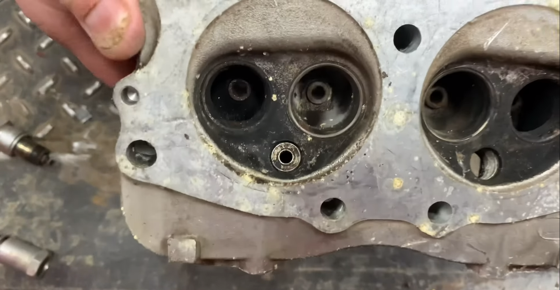 5 Ways To Tell Your Spark Plug Is Fouled