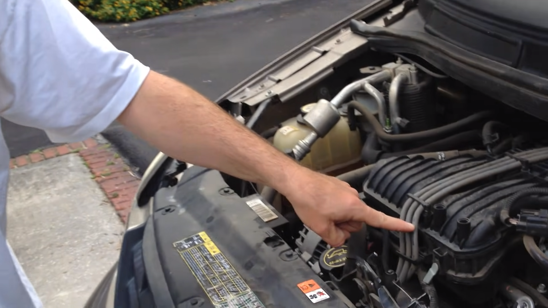 How to Stop Spark Plug Wires From Arcing